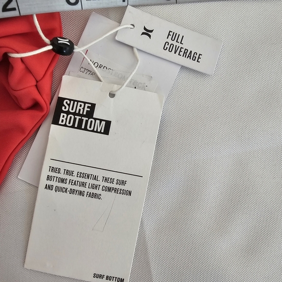 Hurley Red Bikini Bottom Women’s Small NWT Moderate Coverage Swim Surf Paddle - Picture 10 of 10